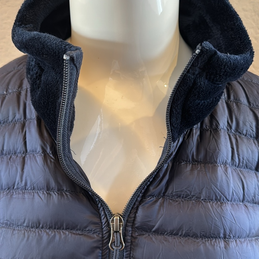 32 Heat full zip size Large - Picture 3 of 5